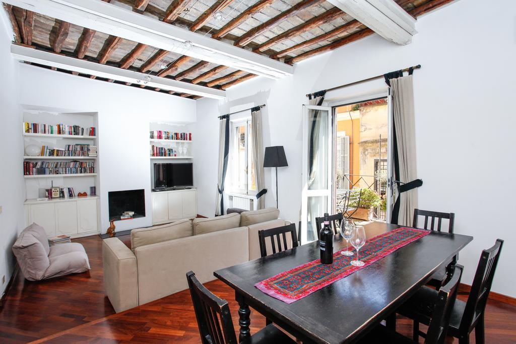 Pantheon Square Family Apartment โรม ภายนอก รูปภาพ