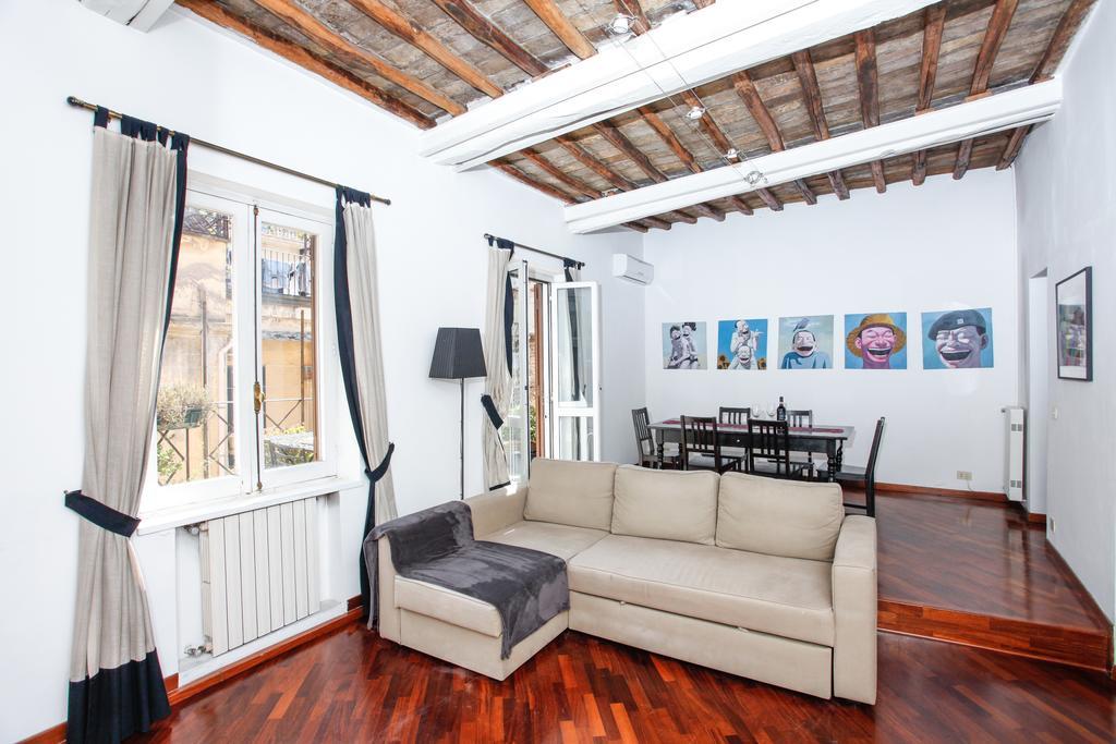 Pantheon Square Family Apartment โรม ภายนอก รูปภาพ