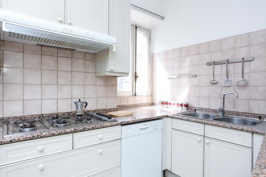 Pantheon Square Family Apartment โรม ภายนอก รูปภาพ